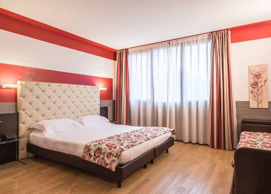 Continental Urban Art Hotel 1