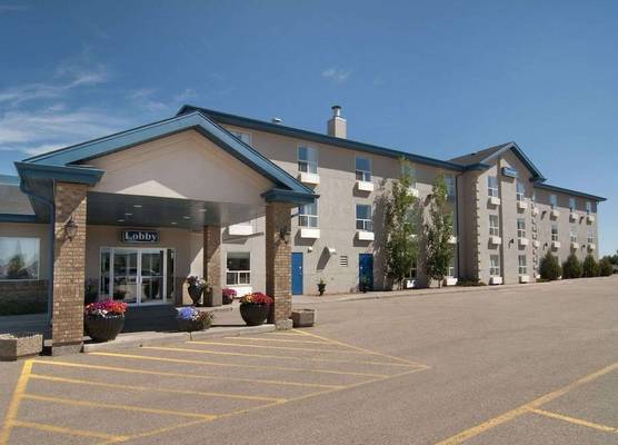Travelodge by Wyndham Stony Plain 1