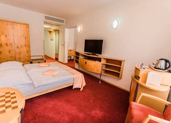 Hotel SET 1