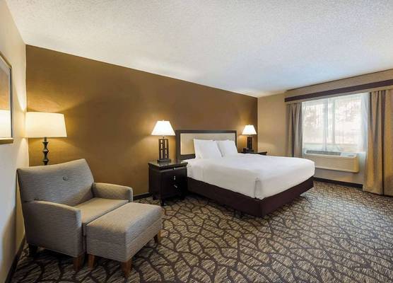 Best Western Detroit Livonia 1