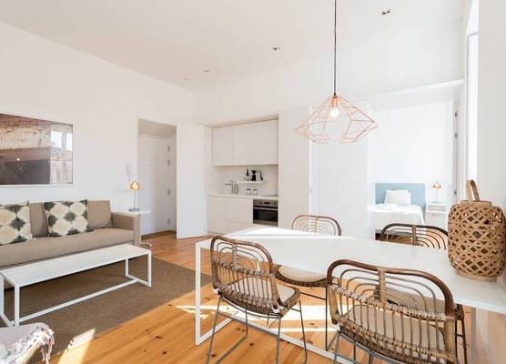 Chiado Studio and One-Bedroom Apartment - by LU Holidays 1