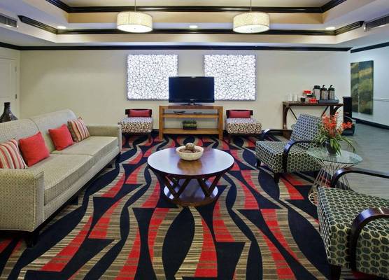 La Quinta by Wyndham Conway 1