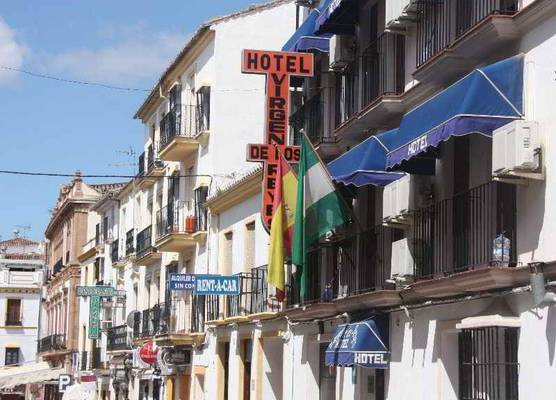 Hotel Virgen de los Reyes 1