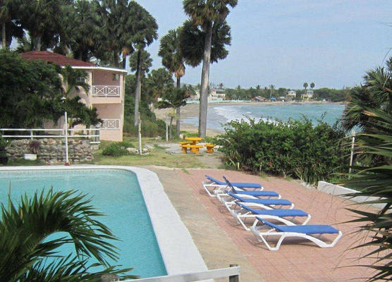 TREASURE BEACH HOTEL 1