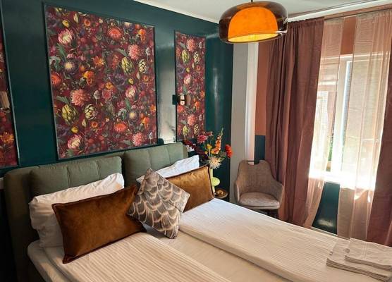 Amadeus Hotel 1