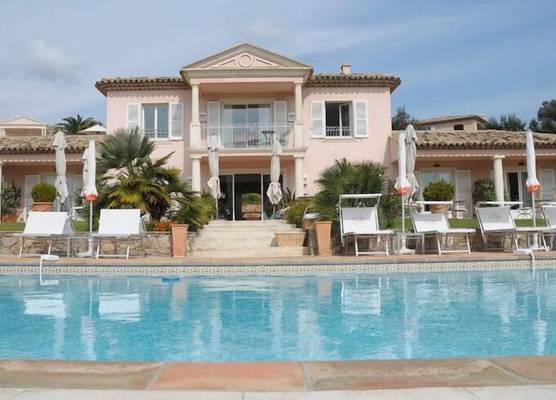 Hôtel Villa Les Rosiers 1