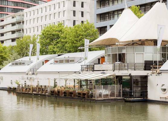FLOATS by H2OTEL Rotterdam 1