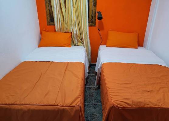 Low Cost Room Plaza de Hierro II 1