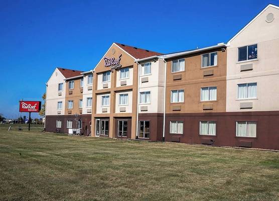 Red Roof Inn & Suites Danville, IL 1