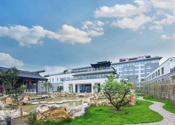 Hilton Garden Inn Qidong 1