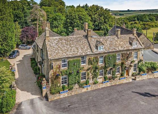 Inn for All Seasons 1