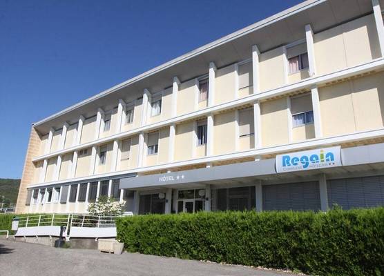Complexe Hôtelier Regain 1
