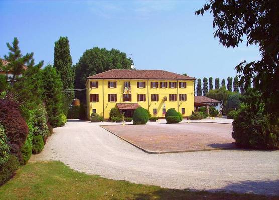 Hotel Antico Casale 1