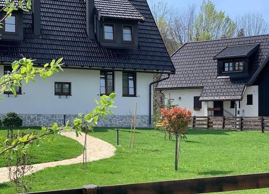 Plitvice Falls Cottage - Luxury rooms & Dinner 1