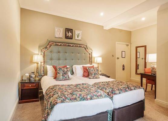 The Wynnstay Hotel, Oswestry, Shropshire - The Coaching Inn Group 1