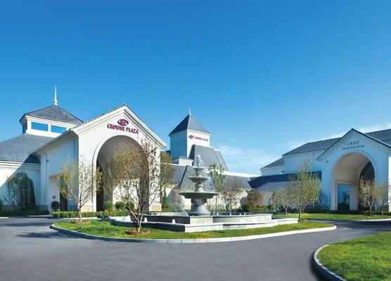 Crowne Plaza Huailai by IHG 1