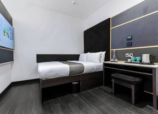 The Z Hotel Strand 1
