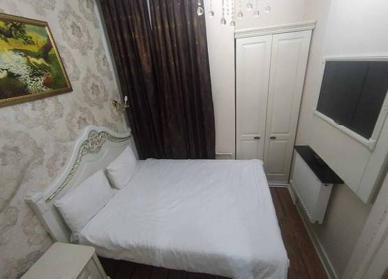 IQ Hotel 1