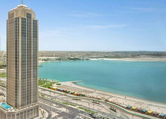 Wyndham Grand Doha West Bay Beach 1
