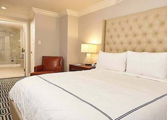 The Adolphus, Autograph Collection 1