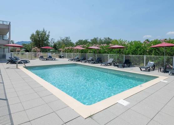 Comfort Aparthotel Cannes Mandelieu 1