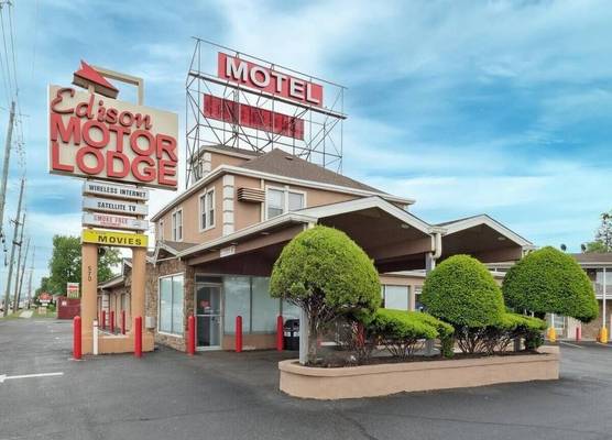 Edison Motor Lodge 1