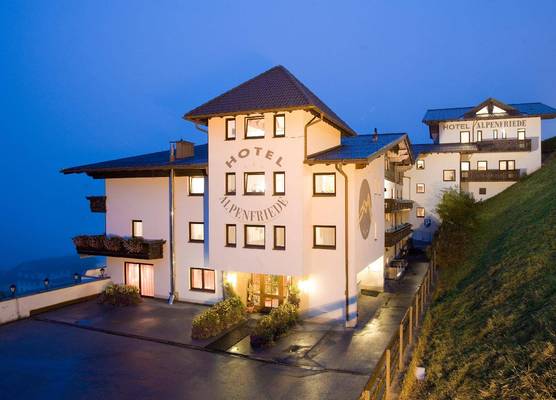 Hotel Alpenfriede 1