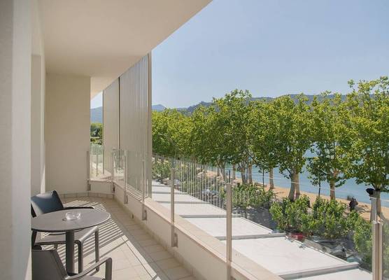 APARTAMENTS LA CARPA 1