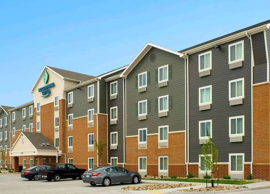 WoodSpring Suites Fargo North Near NDSU 1