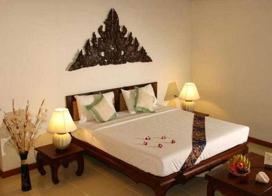 Lipa Lodge Beach Resort 1