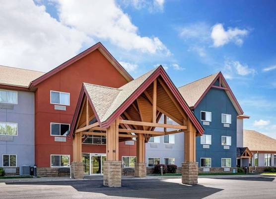 Comfort Inn Albert Lea at Trails Travel Center 1