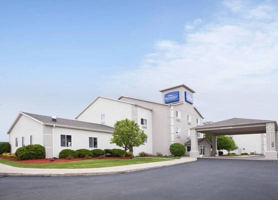 Baymont by Wyndham Auburn 1