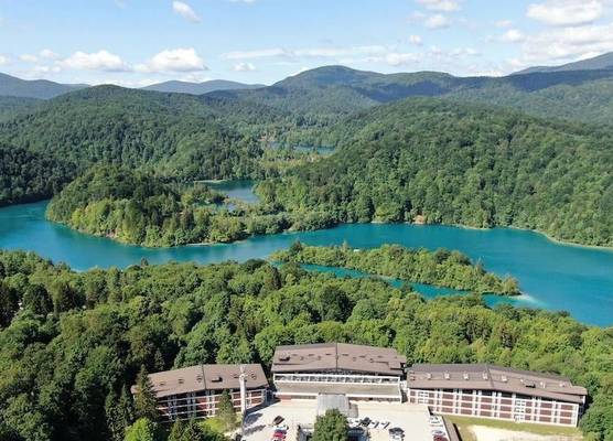 Hotel Jezero - Plitvice Lakes National Park 1