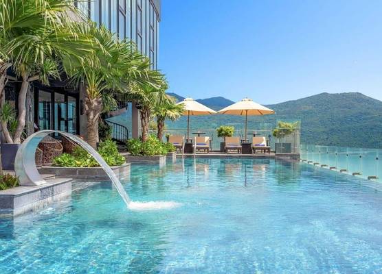 Peninsula Hotel Danang 1
