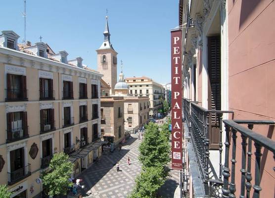 Petit Palace Arenal 1