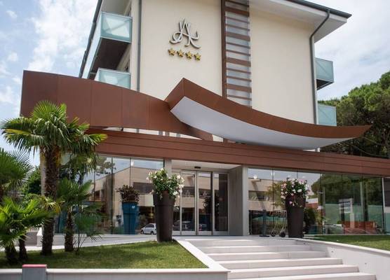Hotel Arizona 1