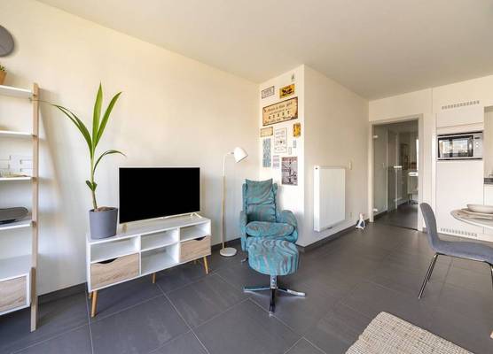 Chic Flat Near Ostend Beach 1