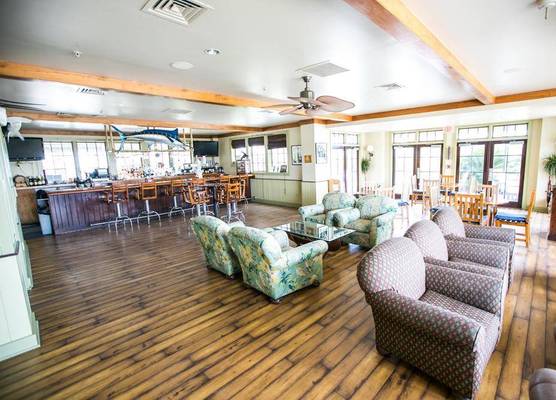 Charleston Harbor Resort & Marina 1