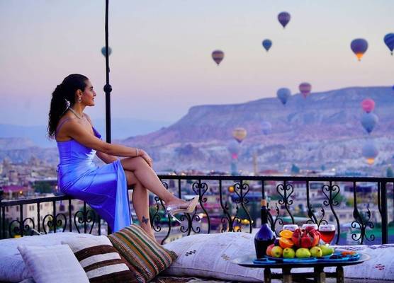 Tulip Cave Suites 1