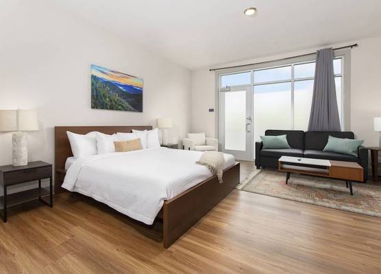 River Row Suites 1