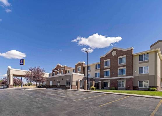 Comfort Inn & Suites Gillette near Campbell Medical Center 1