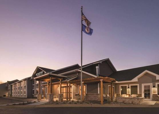 Country Inn & Suites by Radisson, Northfield, MN 1