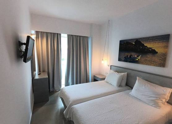 ALOS SUITES ex-Possirama Bay aparts 1