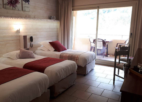Hôtel Le Mont Barral 1