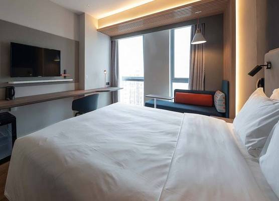 Holiday Inn Express Meishan Dongpo by IHG 1