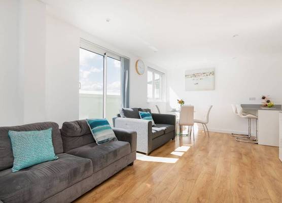 Skyvillion Tower Points - Tower Point Lovely apartment in Enfield London 1