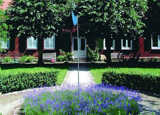 Seehotel Am Neuklostersee 1