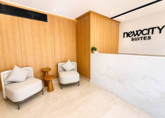 NewCity Hotel & Suites - Front Of AUC 1