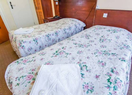 Mandalay Picton House Hotel 1