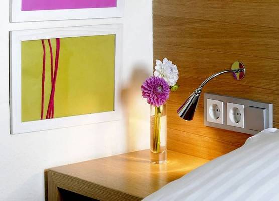 Business & Budget Hotel Tessin 1